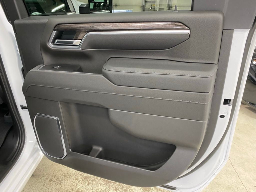 2026 Chevrolet Silverado 3500HD LTZ