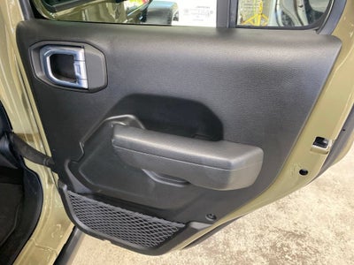 2026 Jeep Gladiator Base