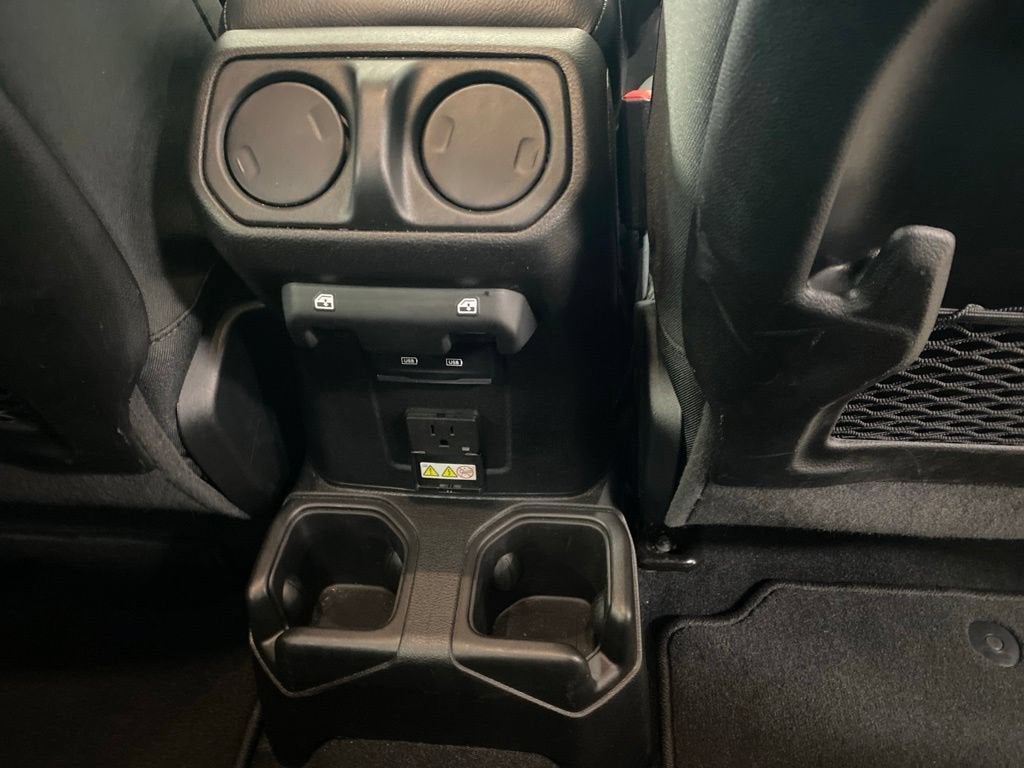 2026 Jeep Gladiator Base