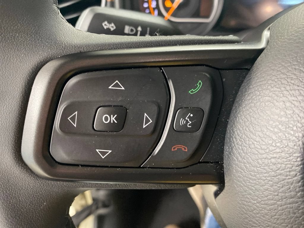 2026 Jeep Gladiator Base