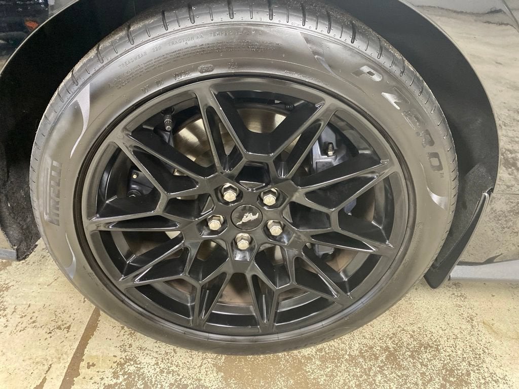 2024 Ford Mustang Base