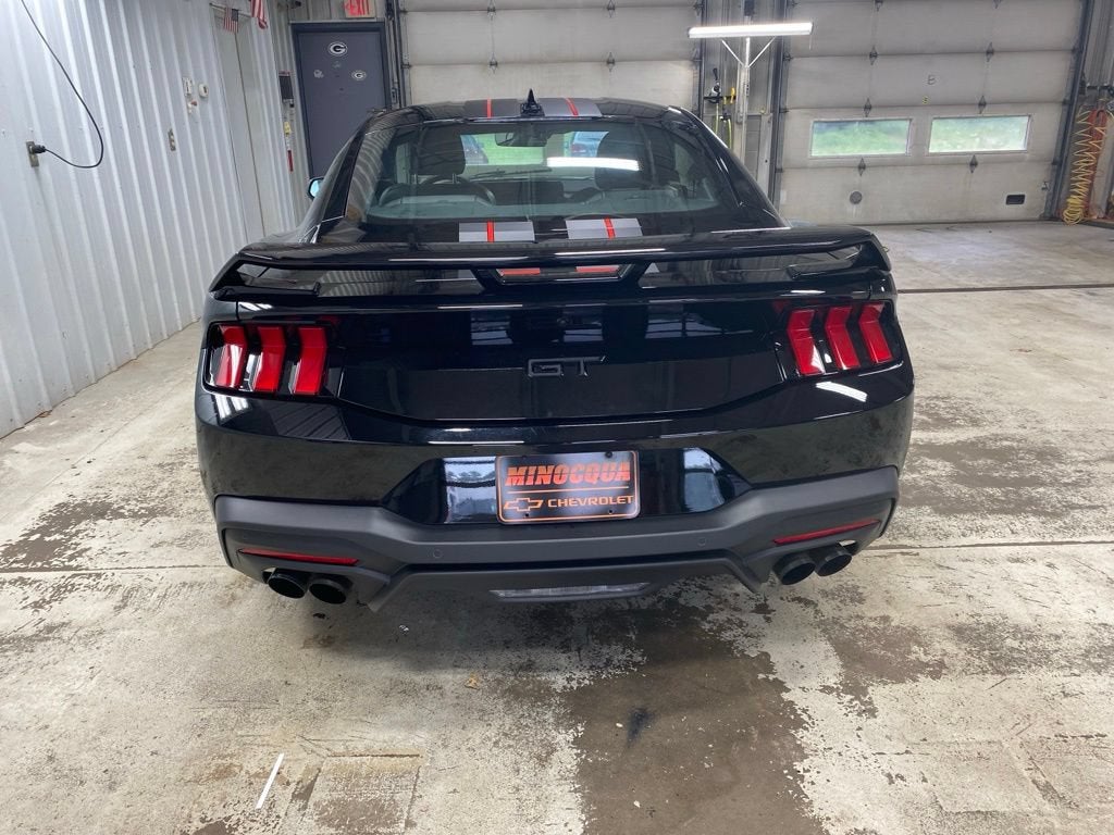 2024 Ford Mustang Base