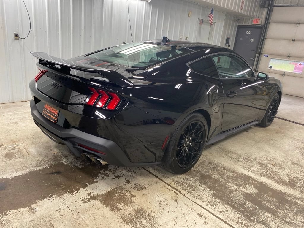 2024 Ford Mustang Base