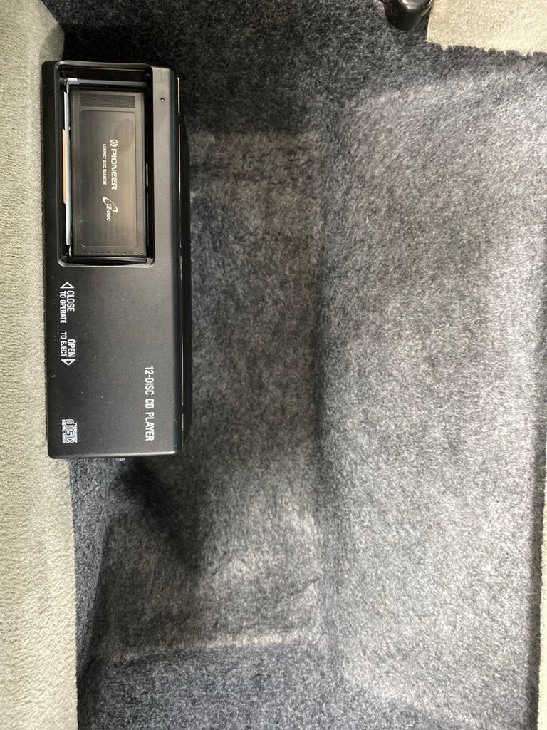 2000 Chevrolet Corvette Base