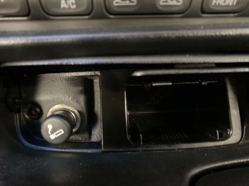 2000 Chevrolet Corvette Base