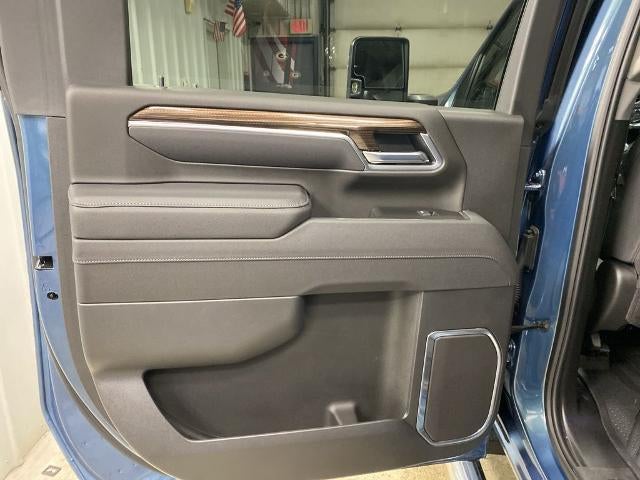 2025 Chevrolet Silverado 3500 HD LT DRW