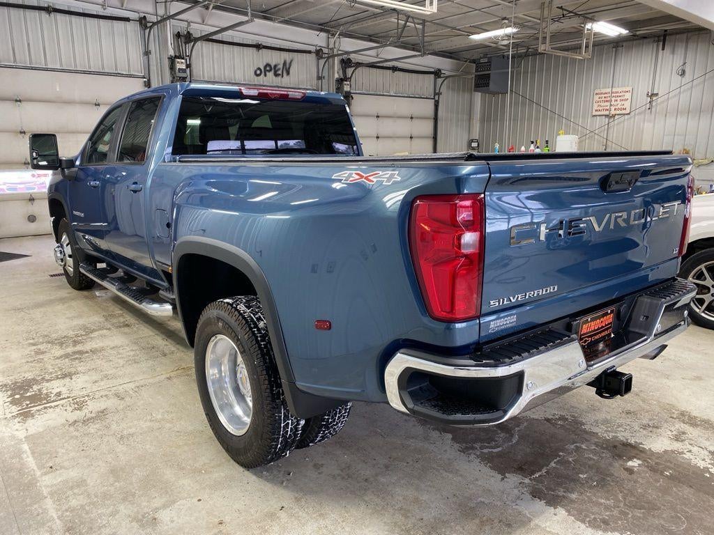 2025 Chevrolet Silverado 3500 HD LT DRW