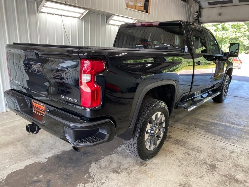 2024 Chevrolet Silverado 2500 HD Custom