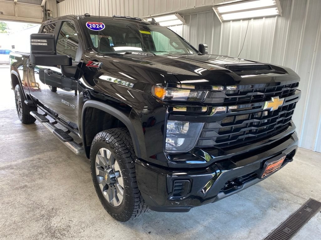 2024 Chevrolet Silverado 2500 HD Custom