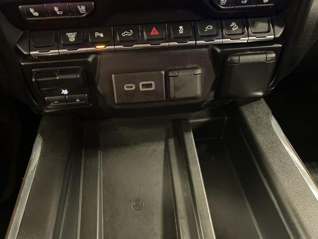 2022 Chevrolet Silverado 3500 HD High Country