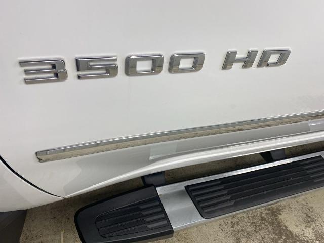2022 Chevrolet Silverado 3500 HD High Country