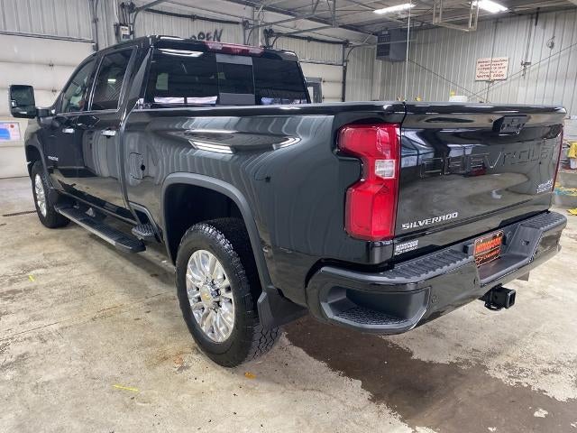 2023 Chevrolet Silverado 3500 HD High Country