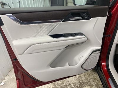 2024 GMC Acadia Denali