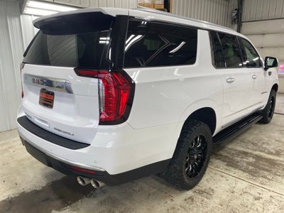 2022 GMC Yukon XL Denali