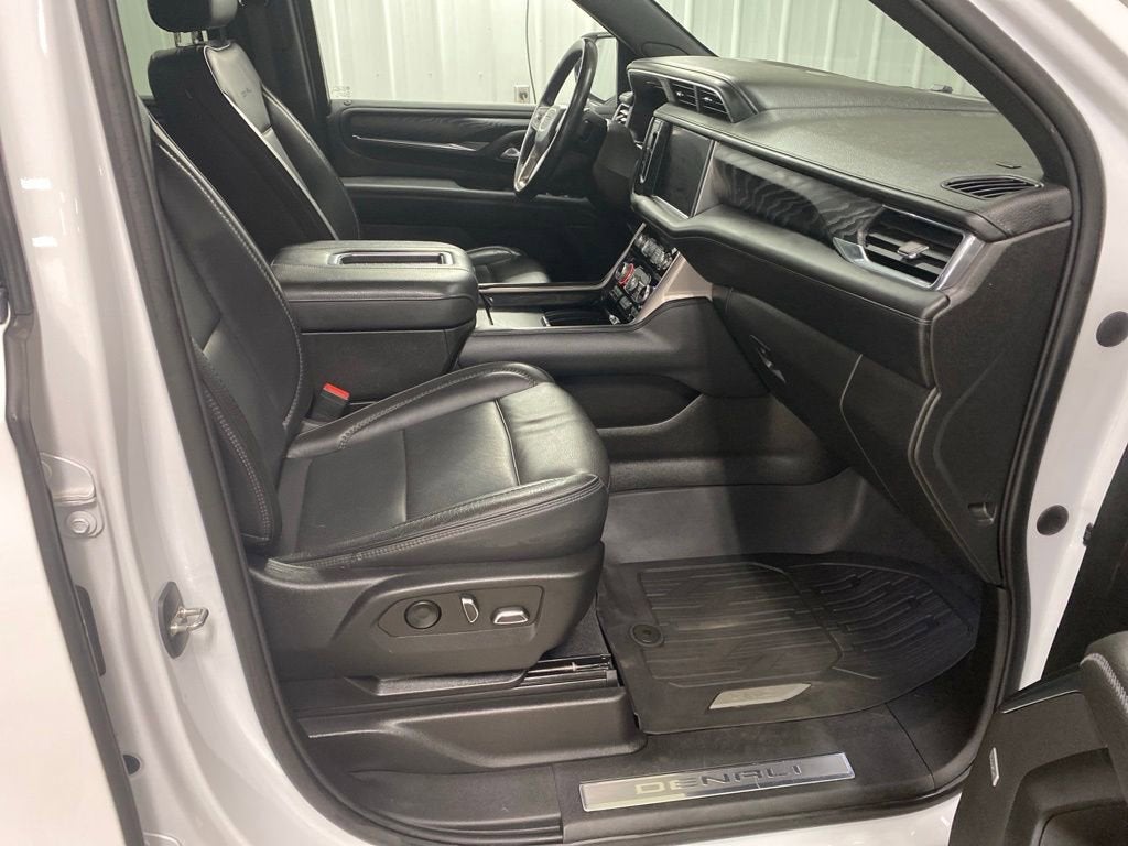 2022 GMC Yukon XL Denali