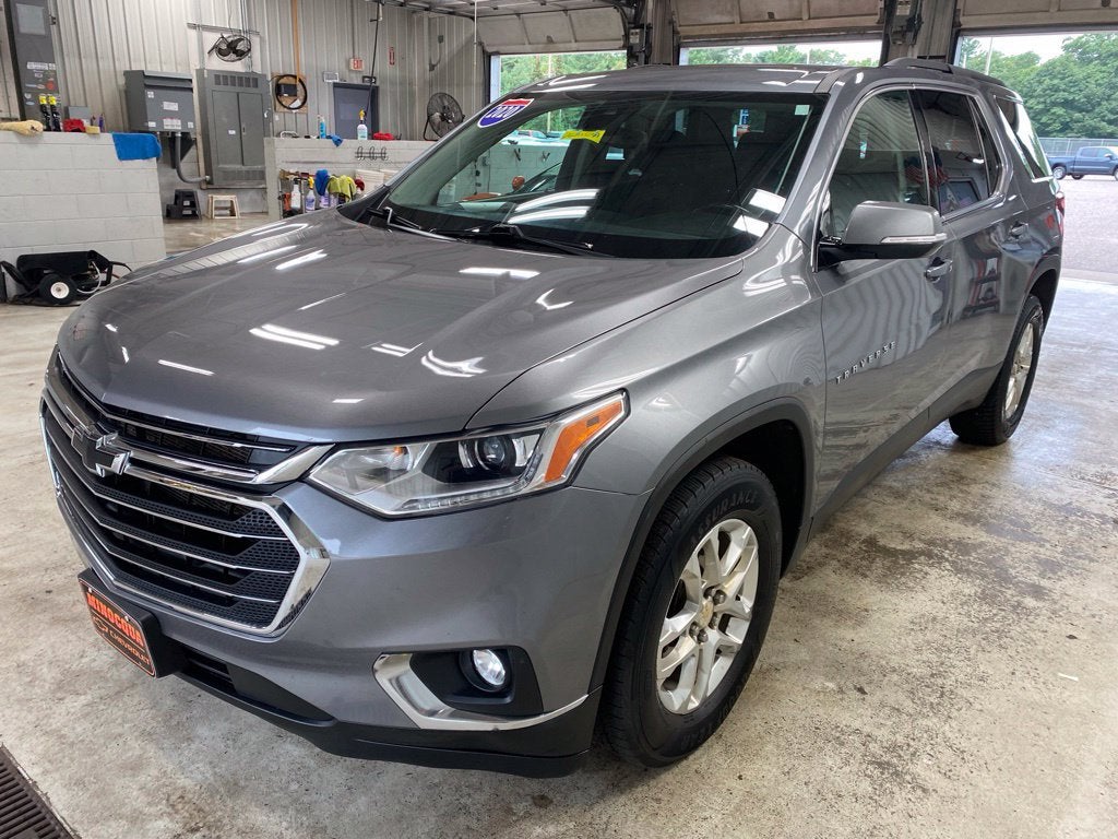 2020 Chevrolet Traverse LT Cloth