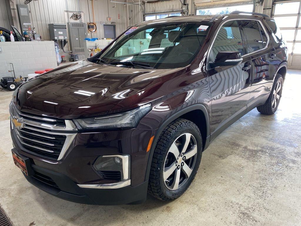 2023 Chevrolet Traverse LT Leather