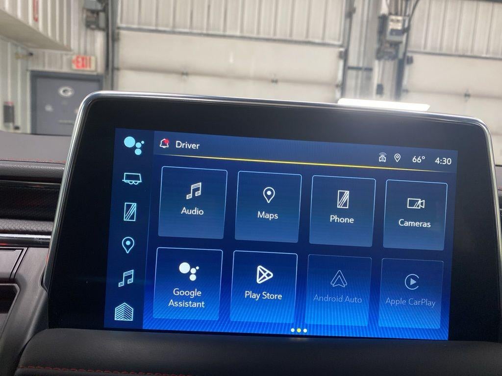 2024 Chevrolet Suburban RST