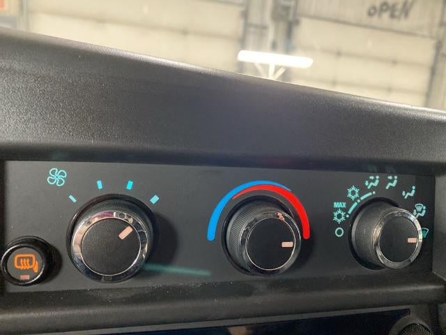 2024 GMC Savana Cargo 2500 Base