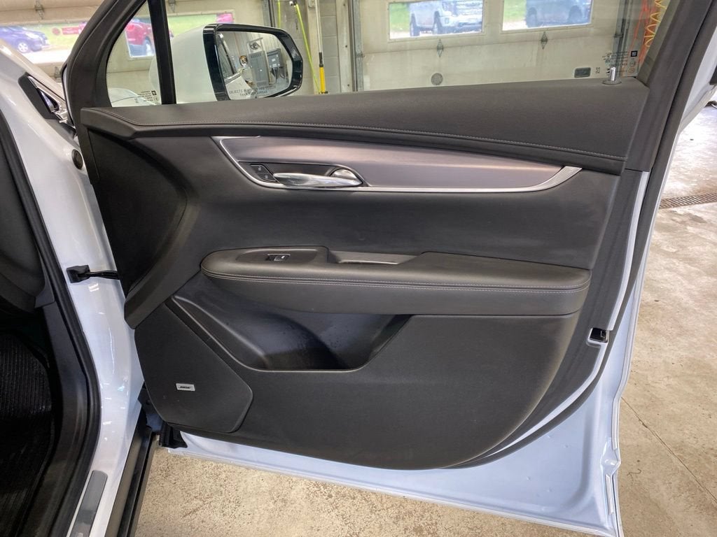 2024 Cadillac XT6 Luxury
