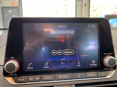 2025 Nissan Altima SV