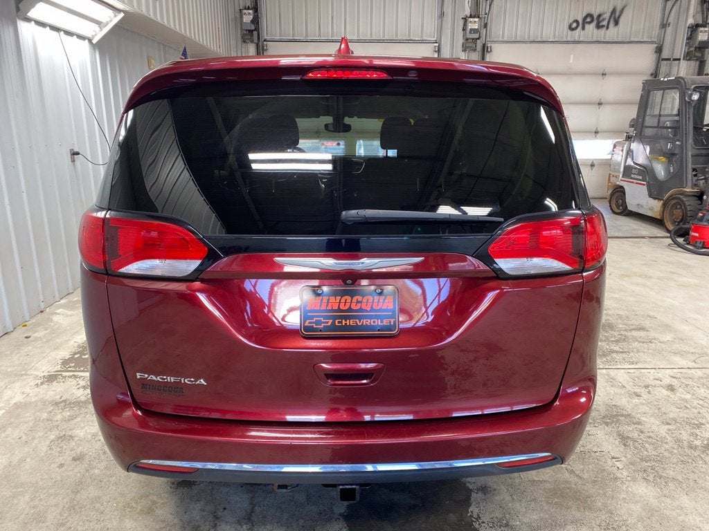 2017 Chrysler Pacifica Touring Plus