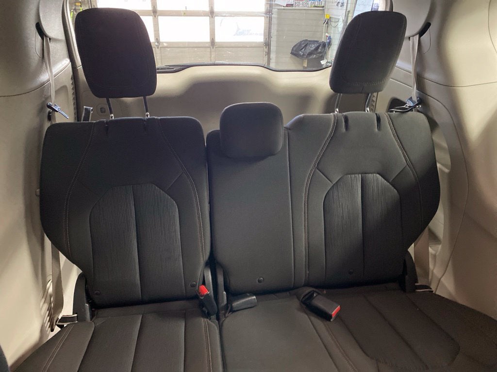 2017 Chrysler Pacifica Touring Plus
