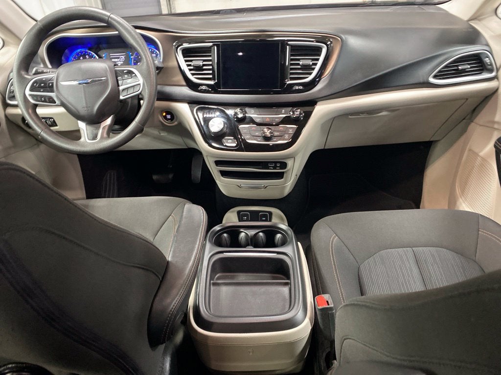 2017 Chrysler Pacifica Touring Plus