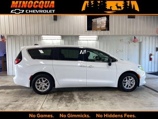 2024 Chrysler Voyager LX