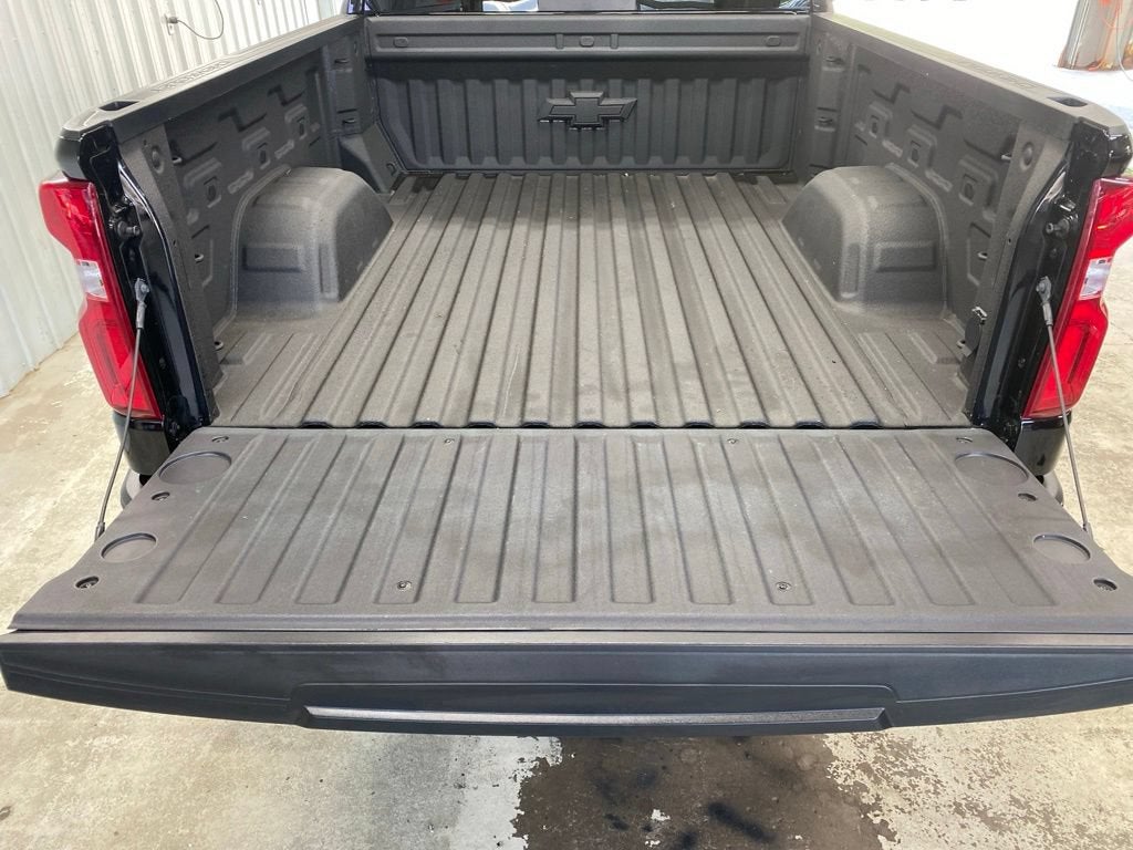2023 Chevrolet Silverado 1500 Base
