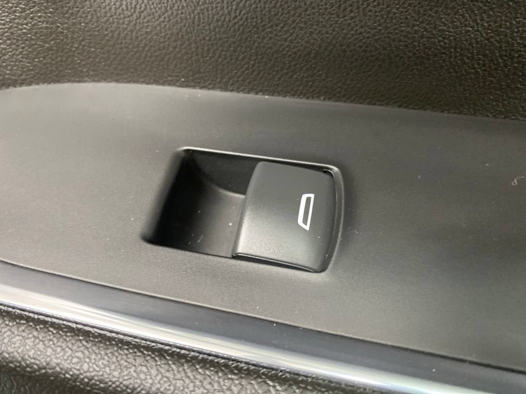 2023 Chevrolet Silverado 1500 Base
