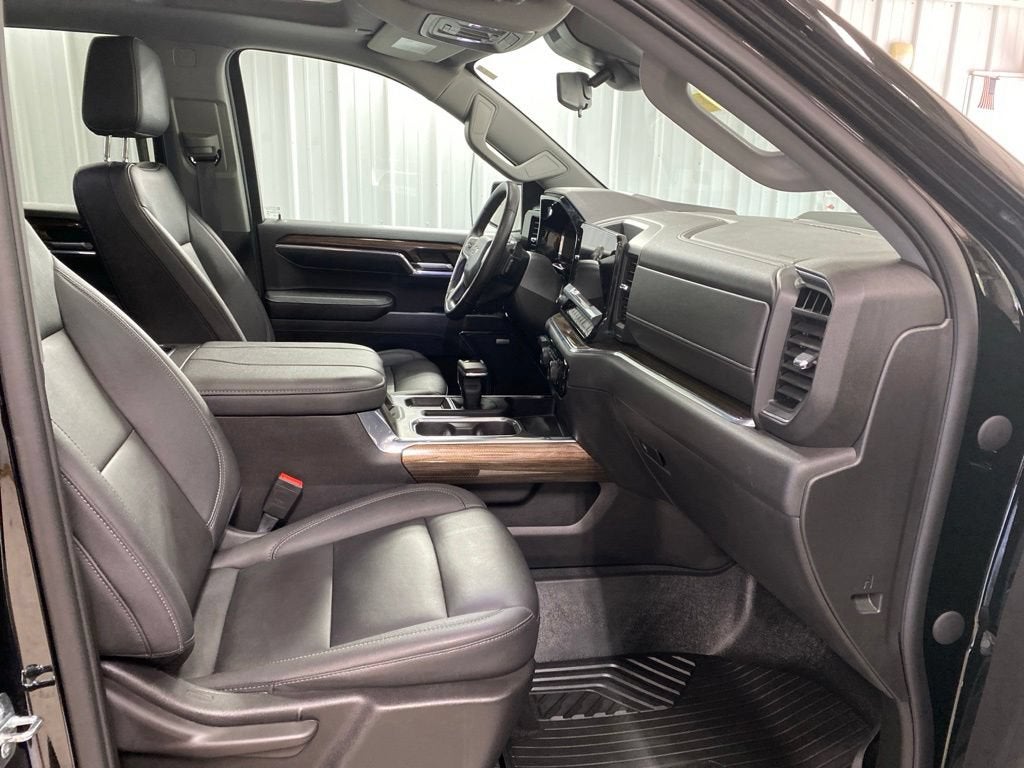 2023 Chevrolet Silverado 1500 Base