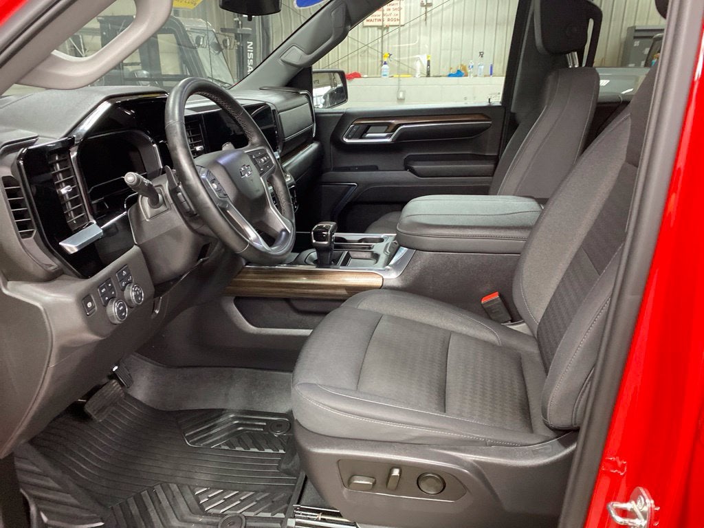 2024 Chevrolet Silverado 1500 LT Trail Boss