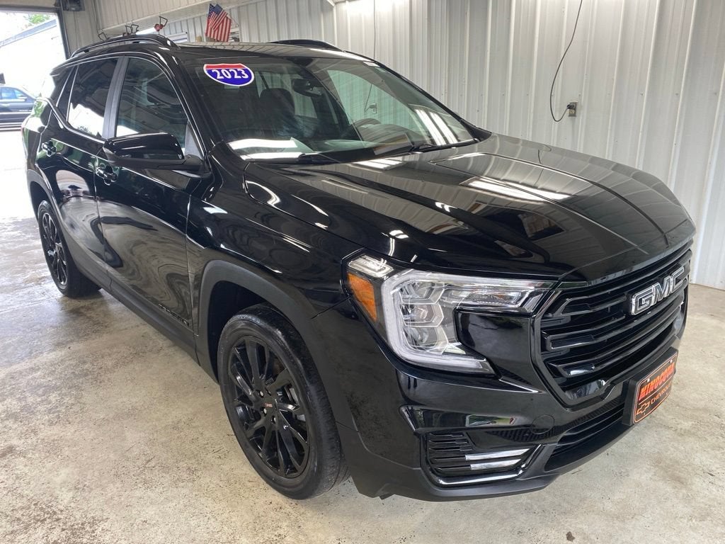 2023 GMC Terrain SLE