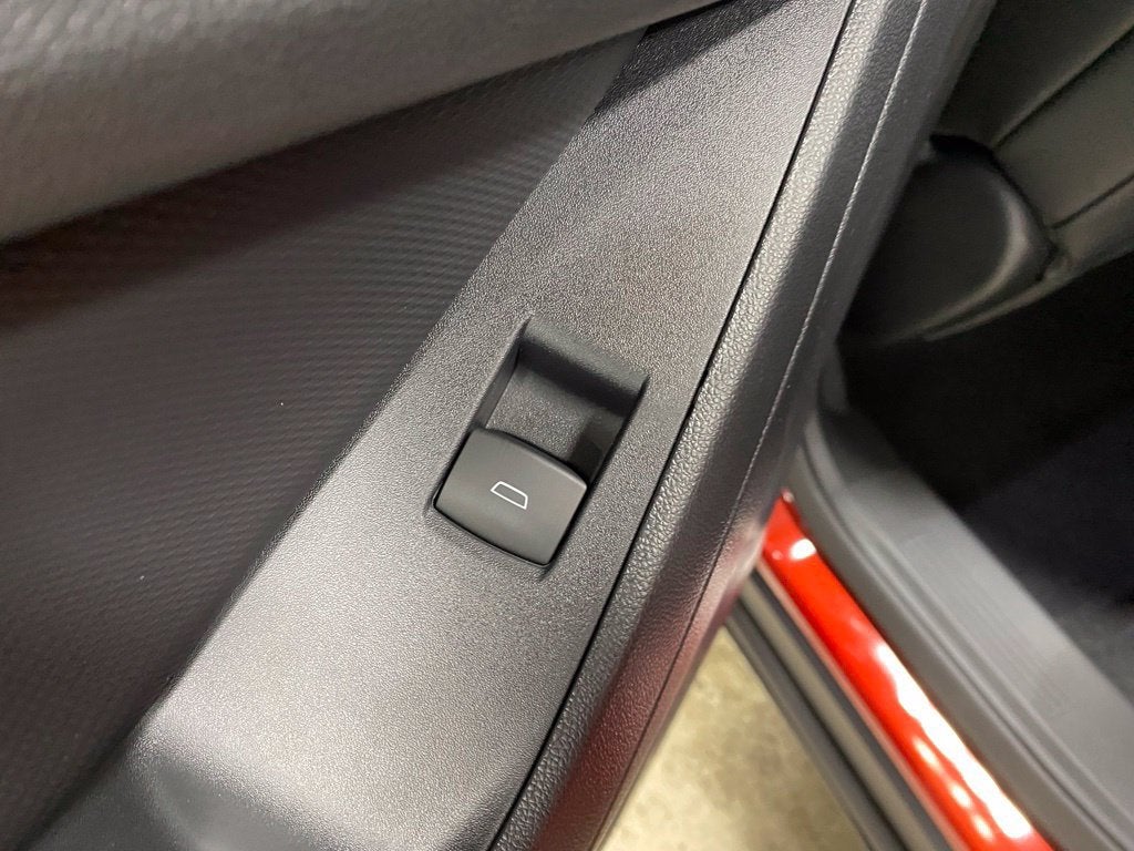2027 Chevrolet Equinox LT - Photo 27