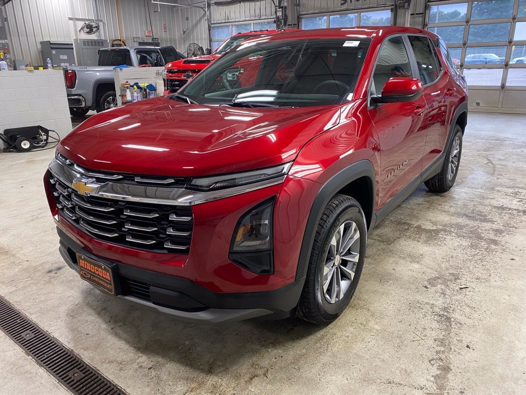 2027 Chevrolet Equinox LT - Photo 9