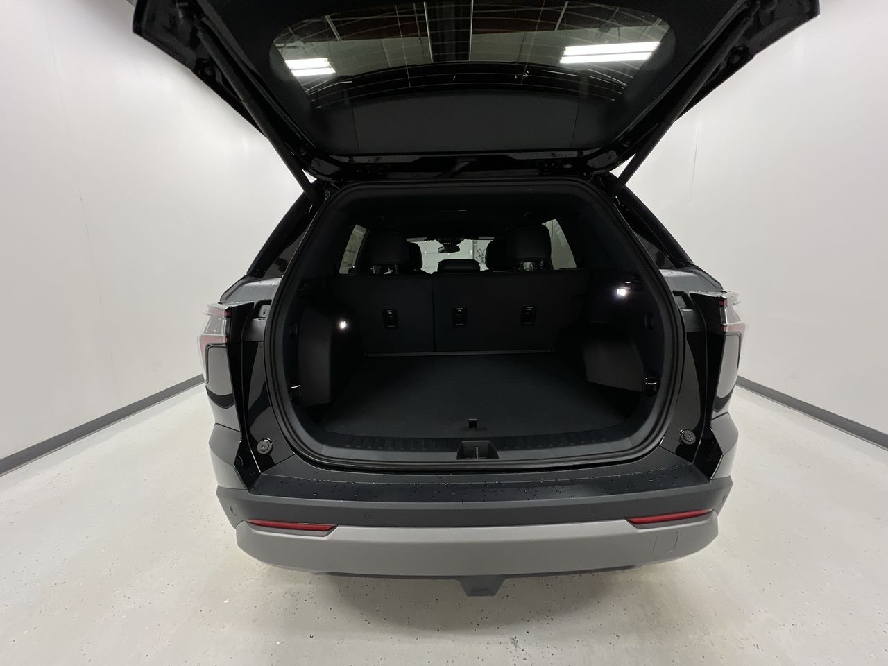 2027 Chevrolet Equinox AWD LT