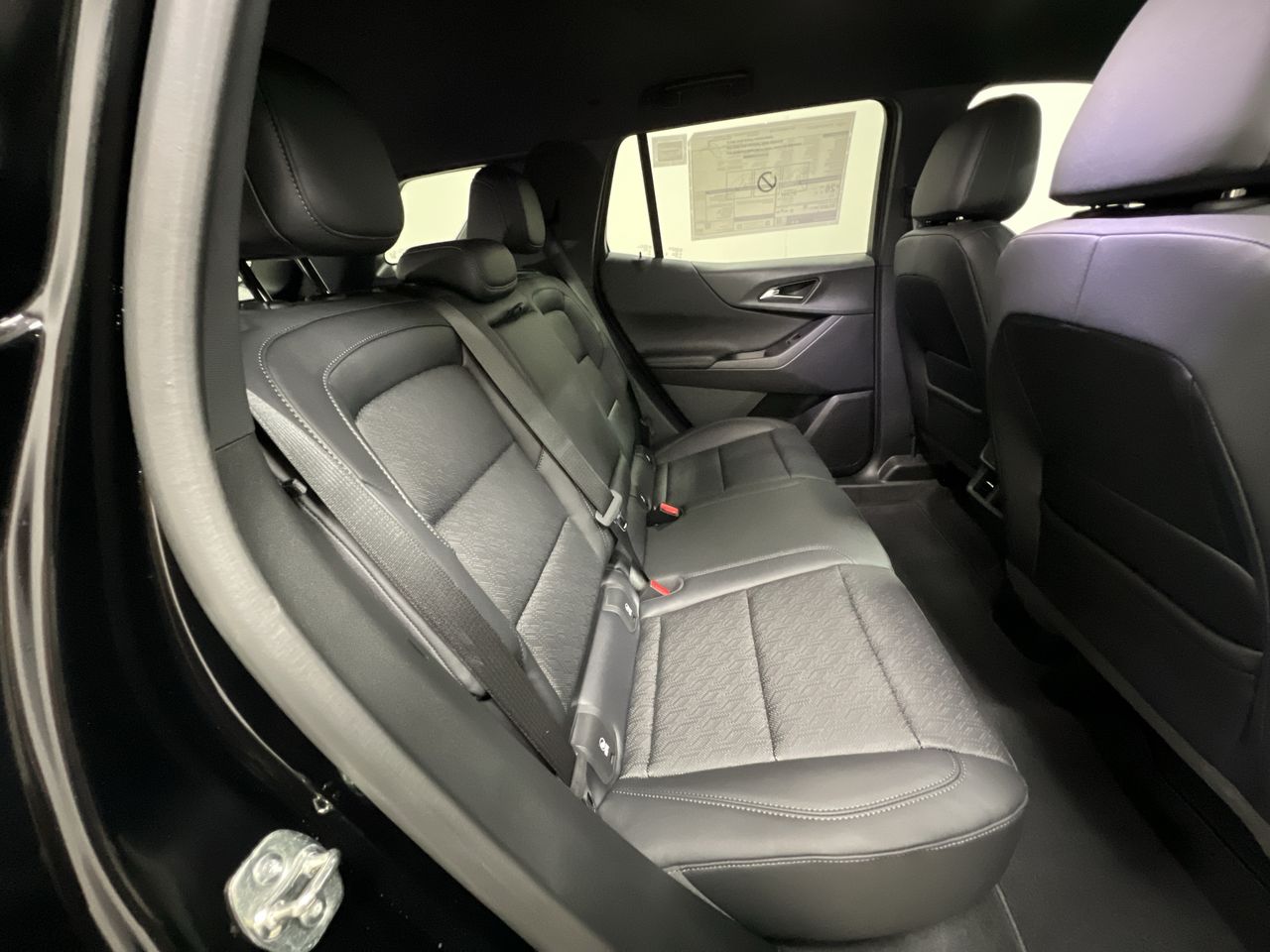 2027 Chevrolet Equinox AWD LT