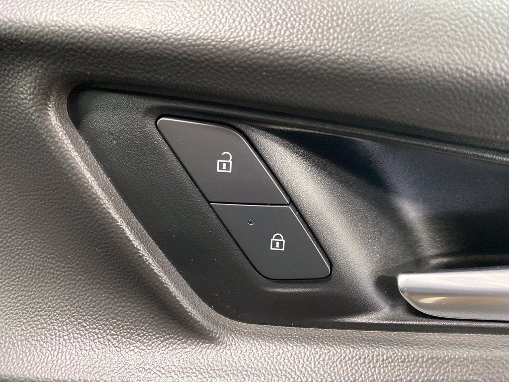 2025 Chevrolet Equinox RS - Photo 22