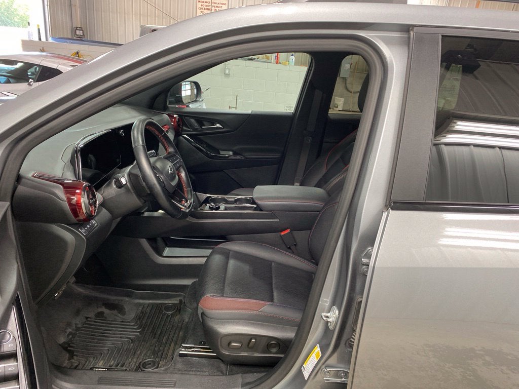 2025 Chevrolet Equinox RS - Photo 32