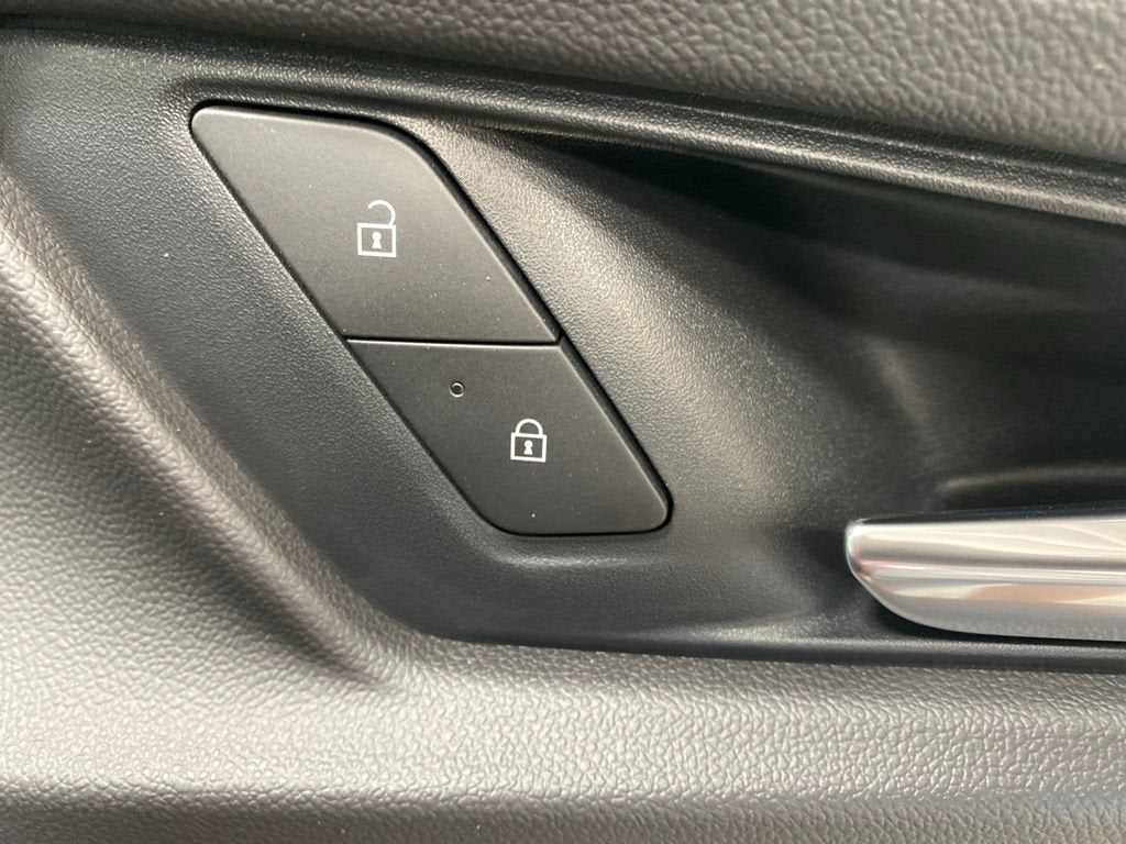 2027 Chevrolet Equinox AWD RS