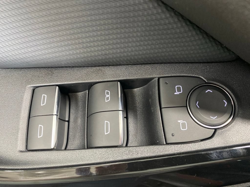2027 Chevrolet Equinox AWD RS