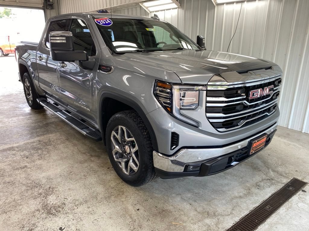 2024 GMC Sierra 1500 SLT