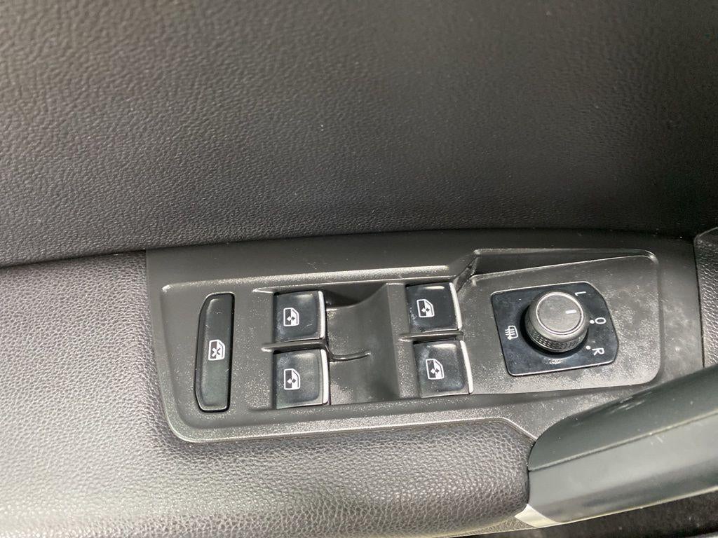 2018 Volkswagen Tiguan SEL