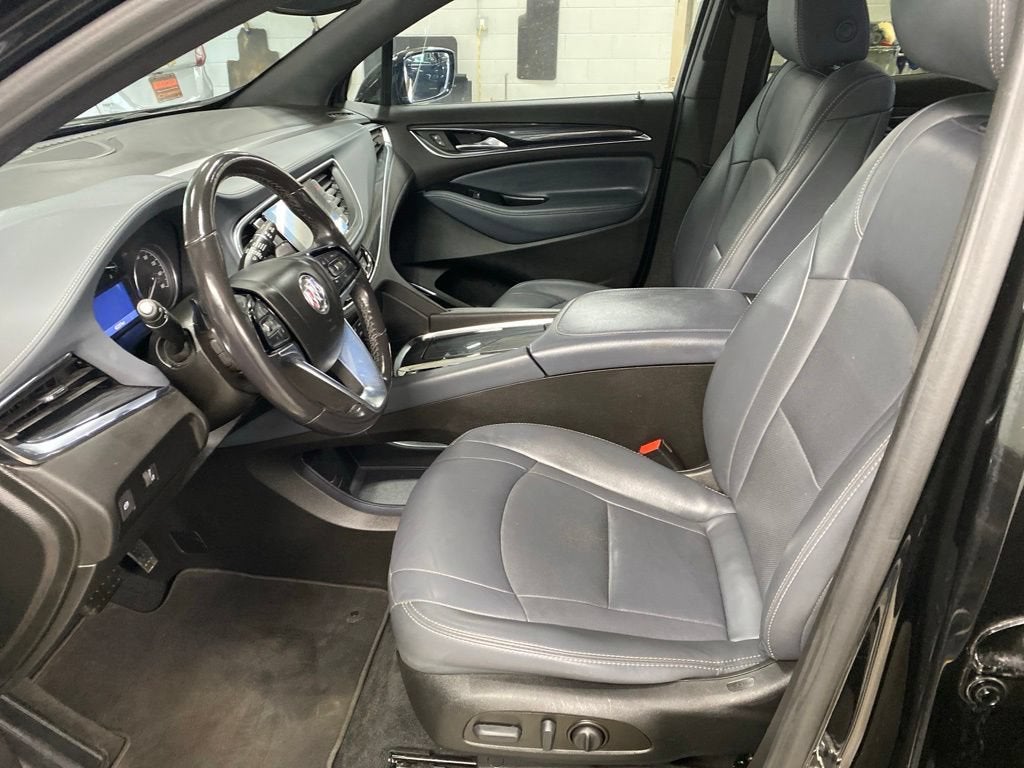 2023 Buick Enclave Essence