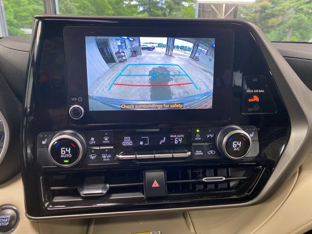 2023 Toyota Highlander XLE