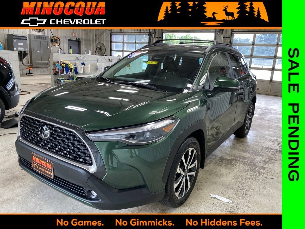2024 Toyota Corolla Cross XLE