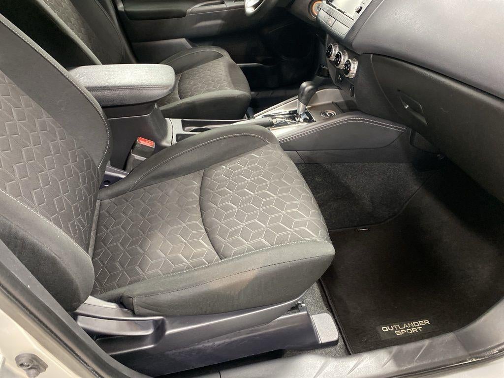 2022 Mitsubishi Outlander Sport ES