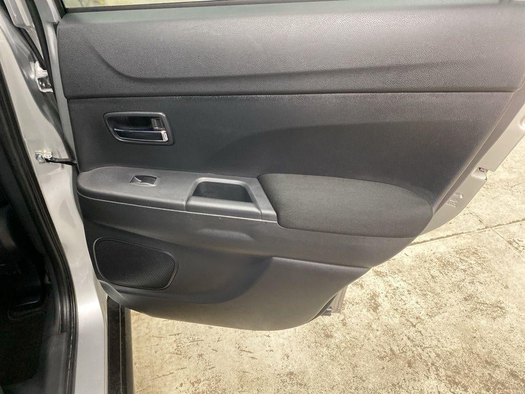 2022 Mitsubishi Outlander Sport ES