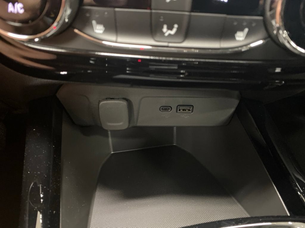 2026 Chevrolet Trax Activ - Photo 38